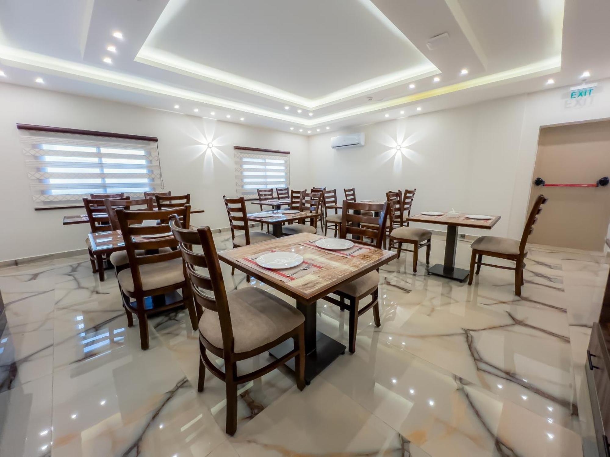 Hotel Petra Premium